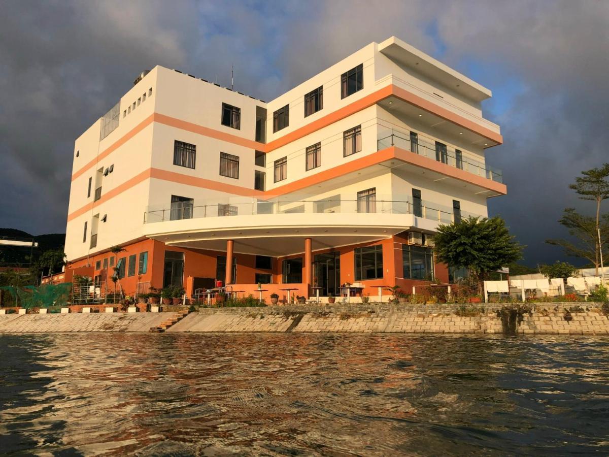 Chau Gia Hotel Vinh Hy Exterior photo