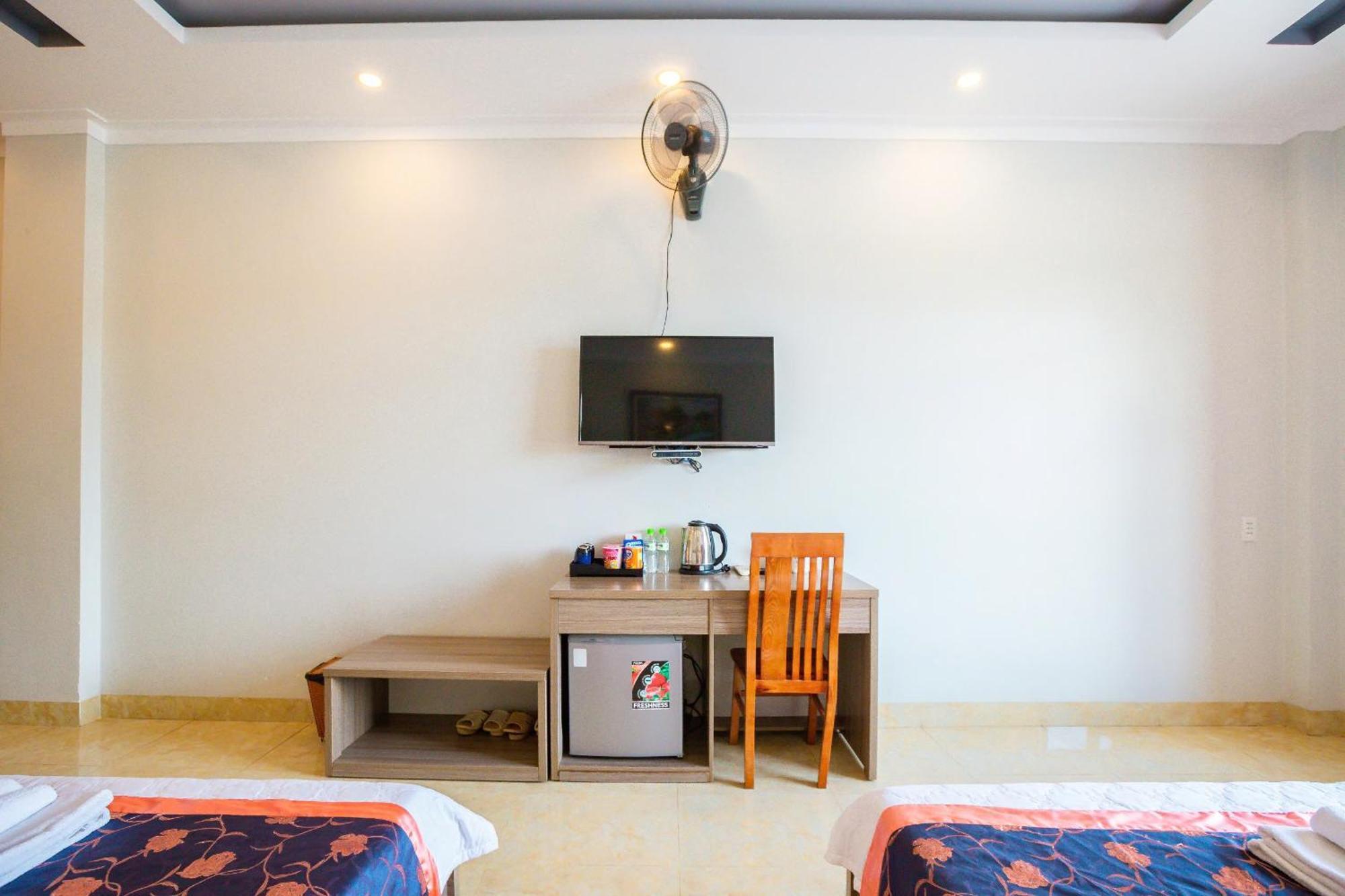 Chau Gia Hotel Vinh Hy Exterior photo