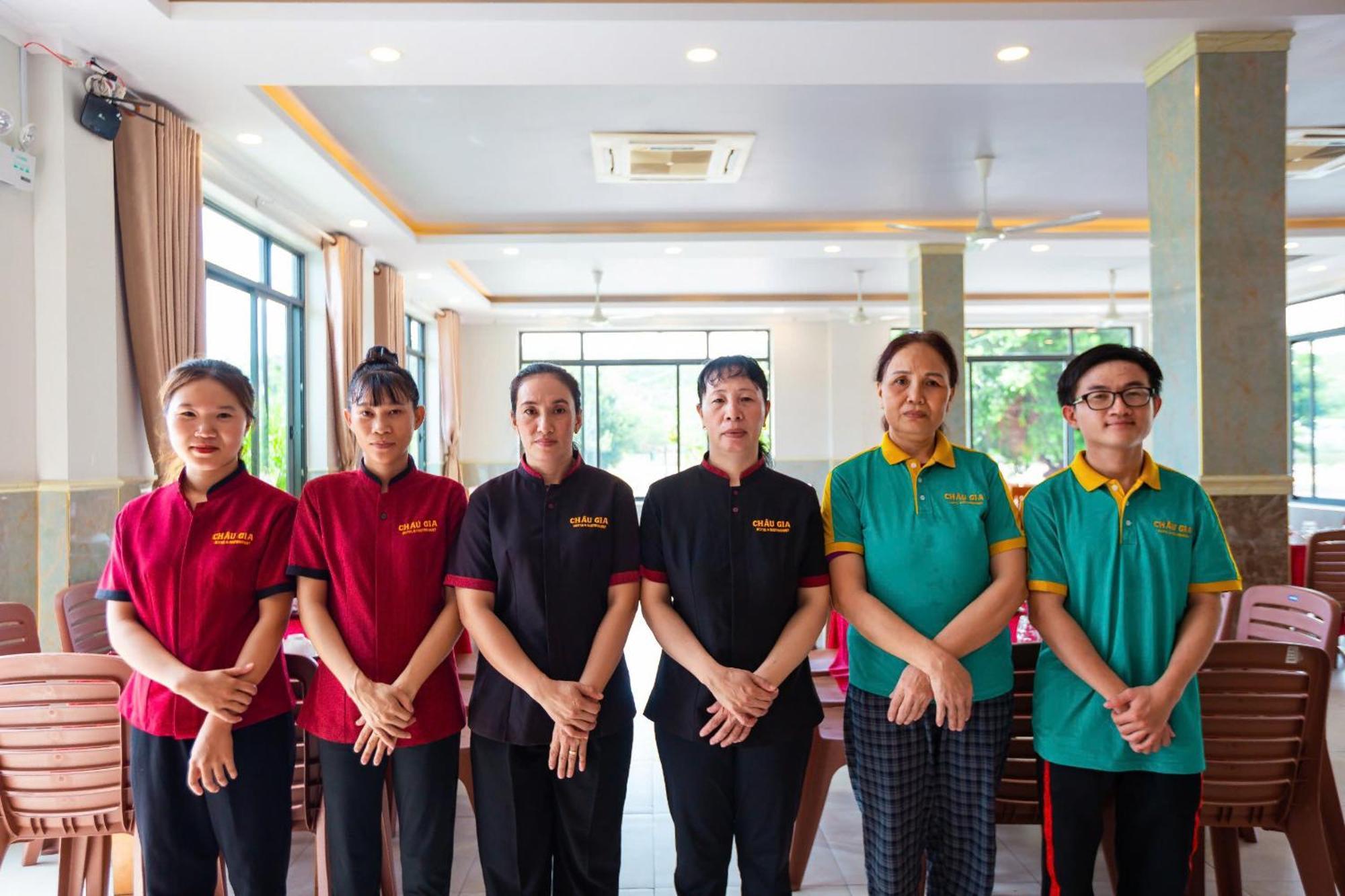 Chau Gia Hotel Vinh Hy Exterior photo