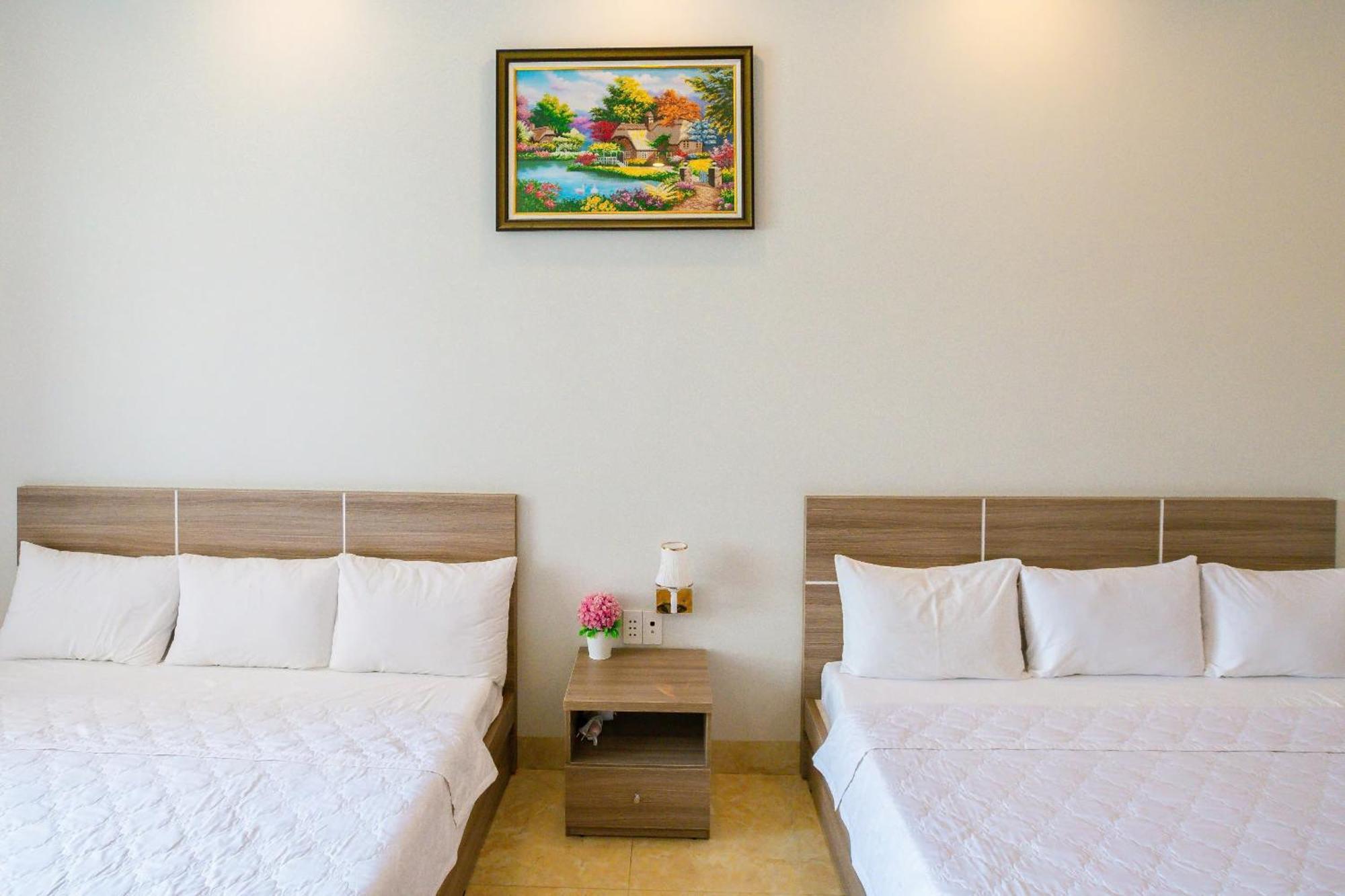 Chau Gia Hotel Vinh Hy Exterior photo